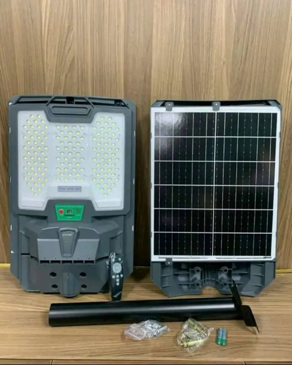 Foco Solar Led Exterior 800w C/ Soporte, Control Y Sensor