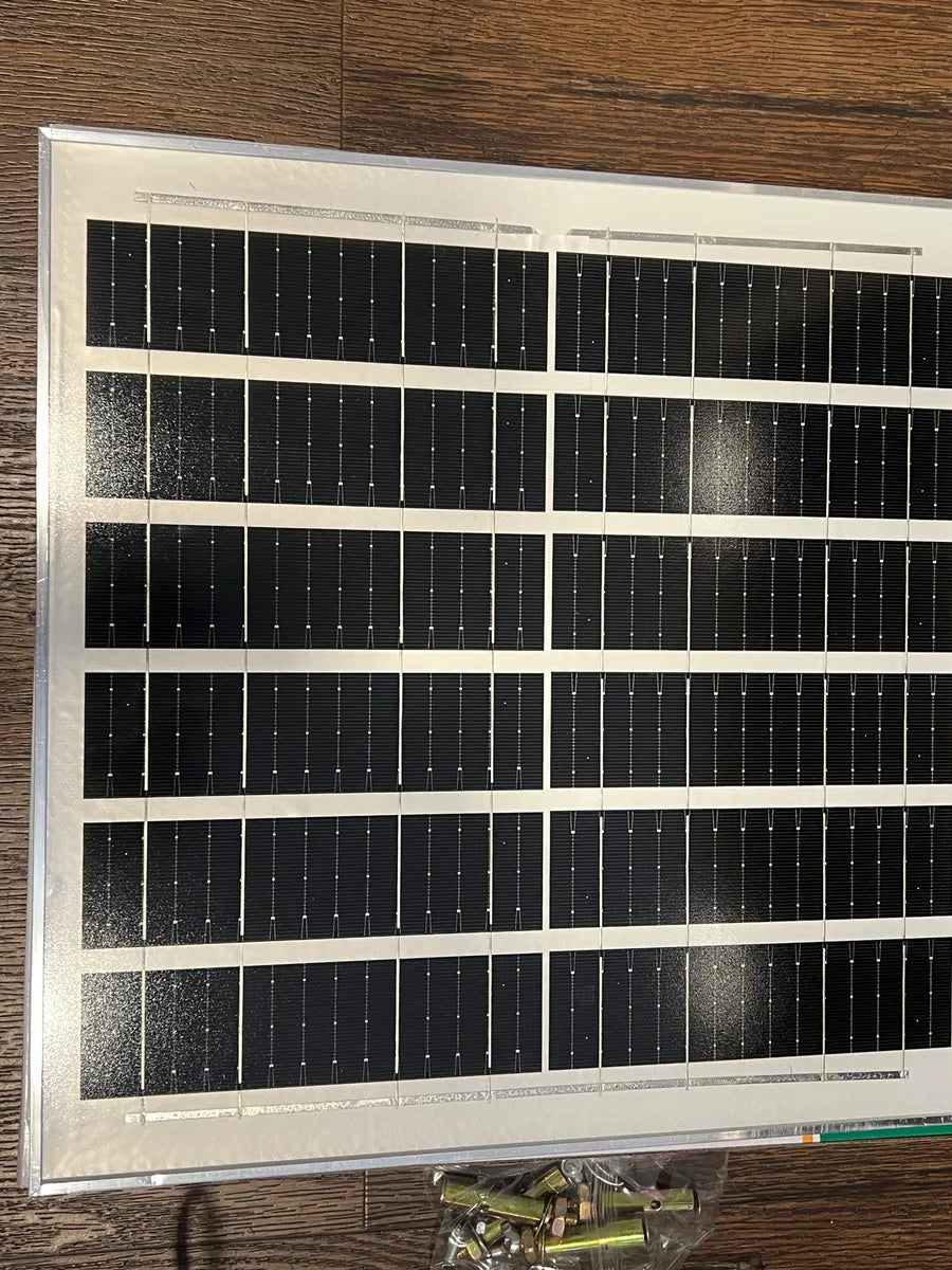 Foco Solar 120w Reflector Ip67 C/ Panel Y Control Remoto